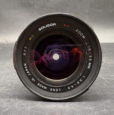 Soligor AF Zoom 19-35 1: 3.5-4.5 (Nikon F)