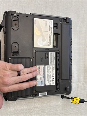 General Dynamics GoBook XR-1 12'' Intel Core Duo 2GB RAM NO HDD/OS Boots Up! - DW