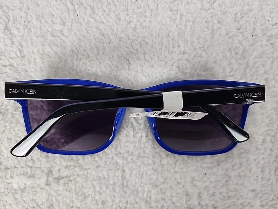 GAFAS DE SOL CALVIN KLEIN - CK18508SG 57/17/140 - COBALTO negras auténticas ¡NUEVAS CON ETIQUETAS $154! Foto 3 de 4