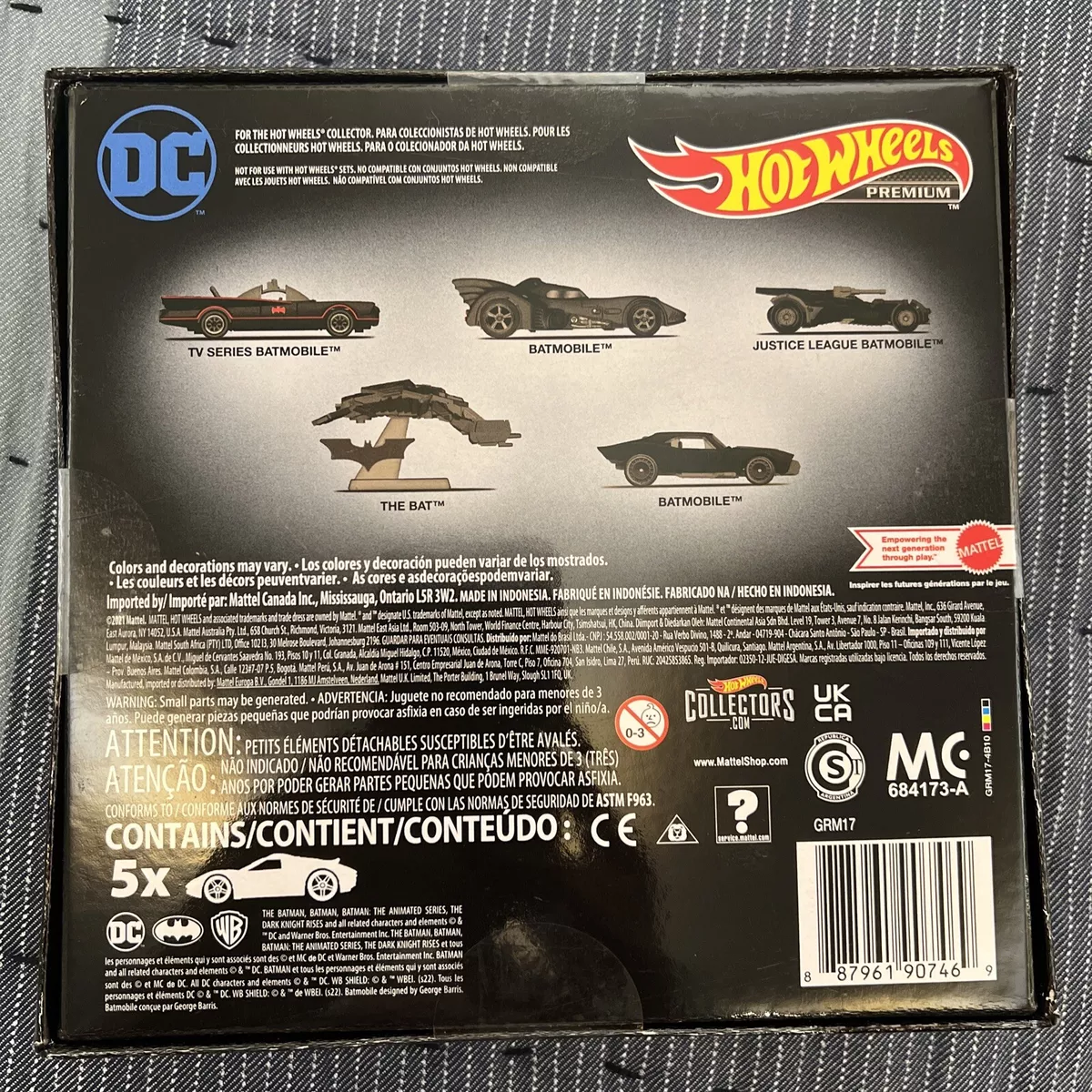 Hot Wheels Batman Batmobile Bundle, Set of 5 Fan-Favorite Batmobile  Castings in 1:64 Scale with Special Packaging