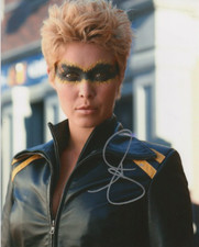 Alaina Huffman Smallville Autographed Signed 8x10 Photo COA 2020-4