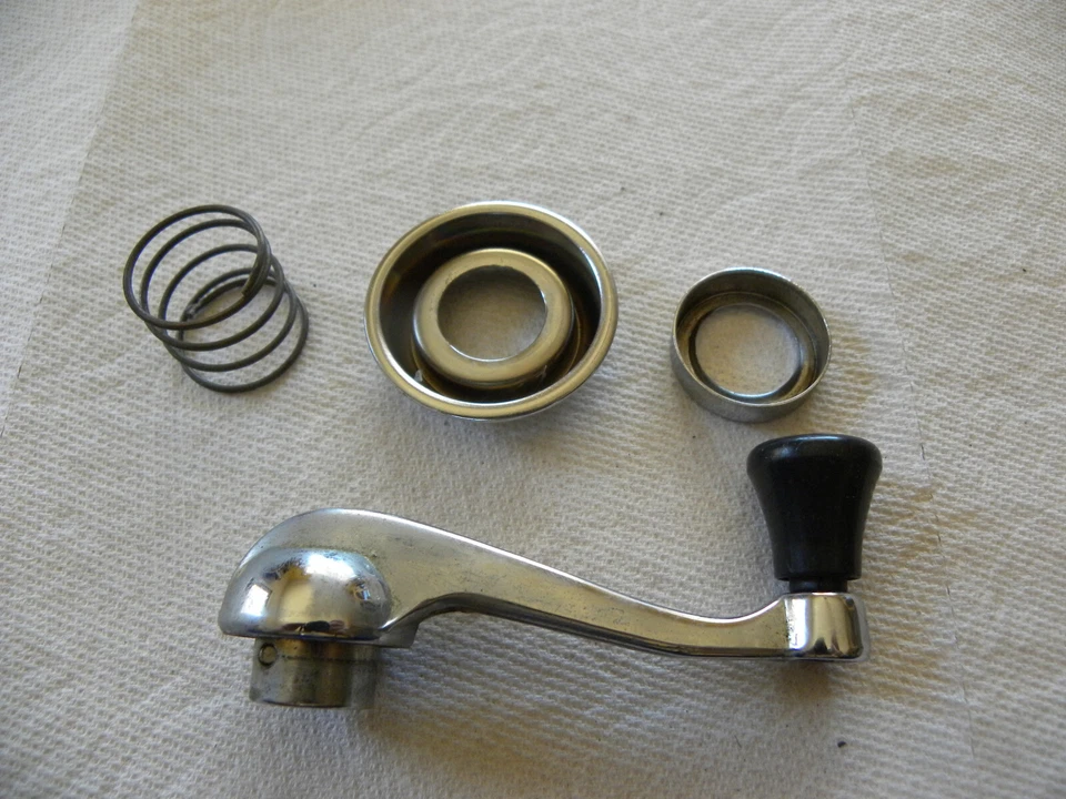 Mercedes Benz Late Ponton 180b, 180c, 190b Window Crank ........WR-B17X Foto 4 de 4