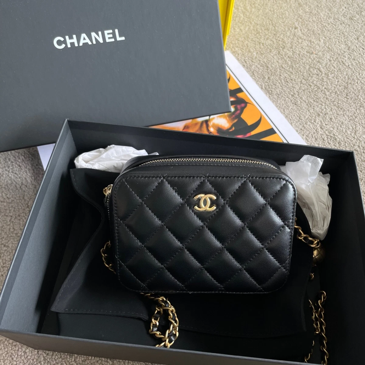 Pearl bag leather handbag Chanel Gold in Leather - 33186307