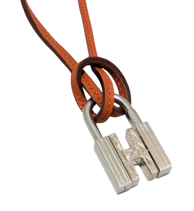 HERMÈS Autentica collana Hermes Touareg Cadena Raniere SV925 ciondolo arancione set girocollo