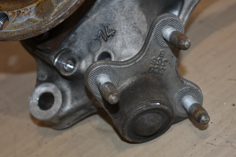 15-19 VW GOLF AUDI A3 SUSPENSIÓN NUDILLO DELANTERO HUSILLO BUJE GENUINO OEM IZQUIERDO LH Foto 3 de 4