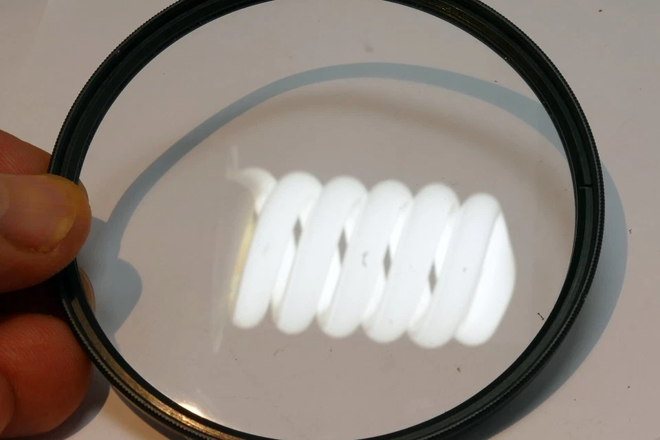 Vivitar UV 82mm Filter - excellent condition - Image 4 of 4