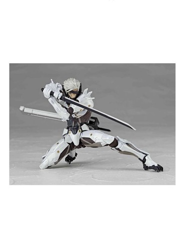 Revoltech Yamaguchi 140 Metal Gear Rising Revengence Raiden Figure Kaiyodo NEW - Picture 5 of 8