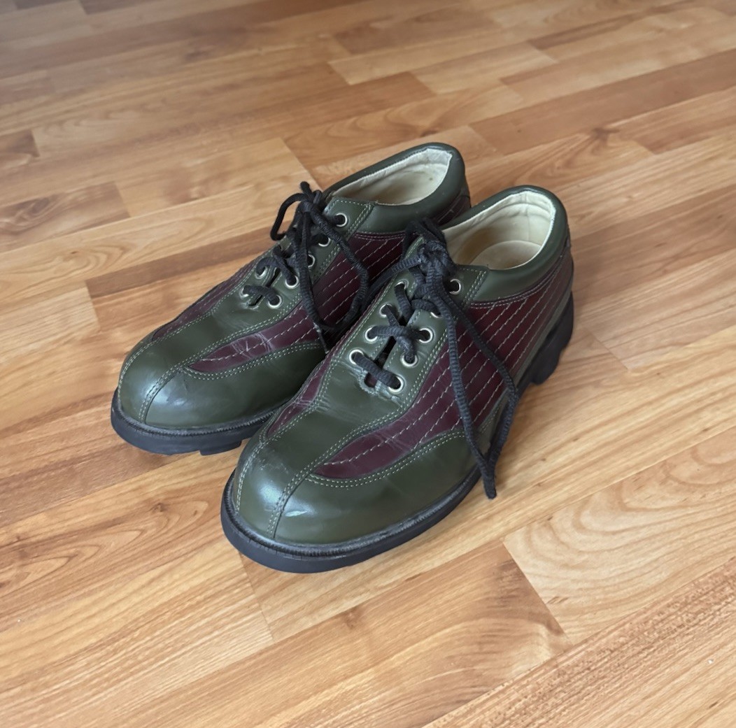 靴 JOHN FLUEVOG vintage shose Vintage John Fluevog Lace Up Shoes Size 9 Men's Bowling