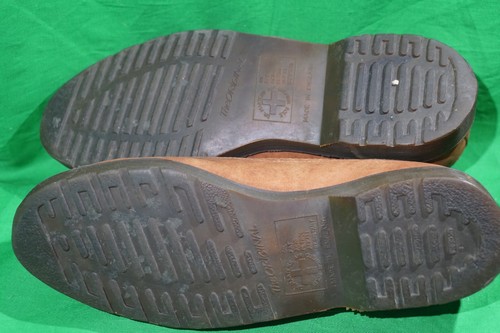 Vintage 1990s DR MARTENS 3989 Brown Wingtip Mens UK 9 / US 10 Made in England - Foto 3 di 8