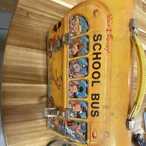 Aladdin Disney School Bus Metal Lunchbox with Thermos Mickey Mouse Goofy