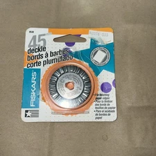 Fiskars 45 mm Rotary PINKING BLADE-NIP-to use with rotary cutter #9536