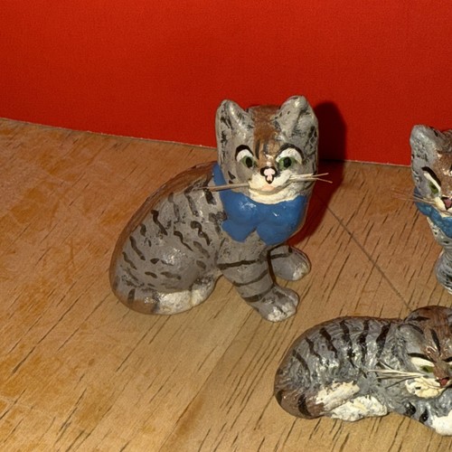 3 VTG Antique Mini Dollhouse Kittens Cats Kitties Whiskers Figurines GERMANY - Picture 2 of 10