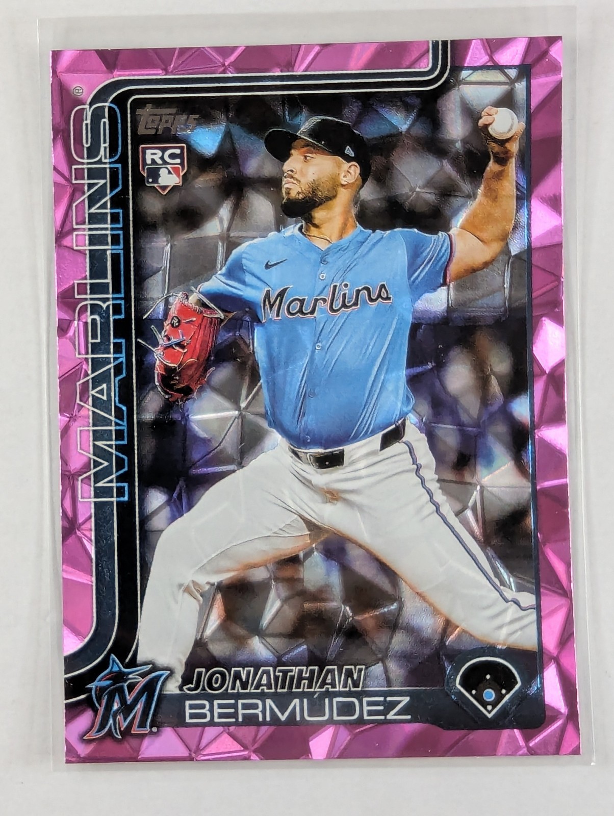 JONATHAN BERMUDEZ TOPPS UPDATE ROOKIE PINK DIAMANTE FOIL RC MARLINS #US144  2025