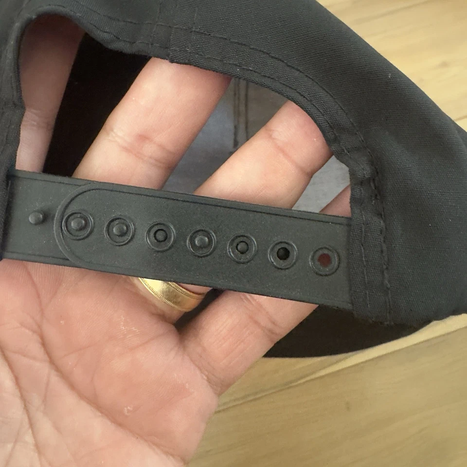 Sombrero Snapback Vintage - Exxon Tiger Sin Usar Foto 2 de 3