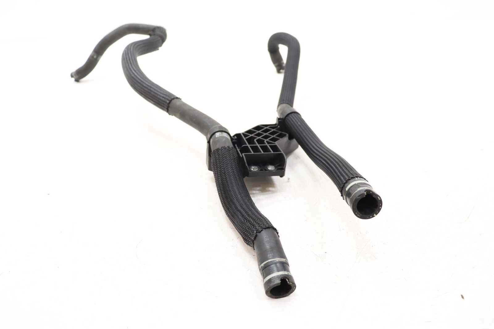 2017 -2024 MASERATI QUATTROPORTE AWD 3.0L ENGINE RADIATOR WATER COOLANT HOSE OEM