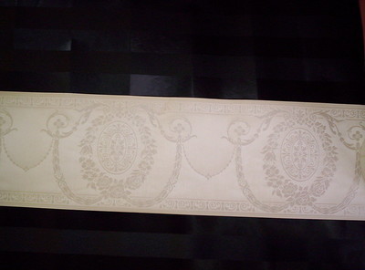 CREAMY WHITE TONE ON TONE VICTORIAN STYLE PREPASTED WALLPAPER BORDER # 48740P