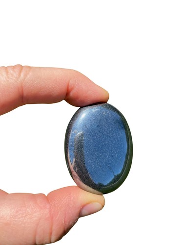 Hematite Palm Stone - Polished Stone Oval, Natural Hematite from Brazil - Picture 6 of 7