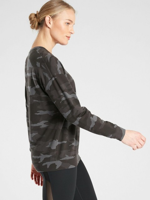 black summer hoodie
