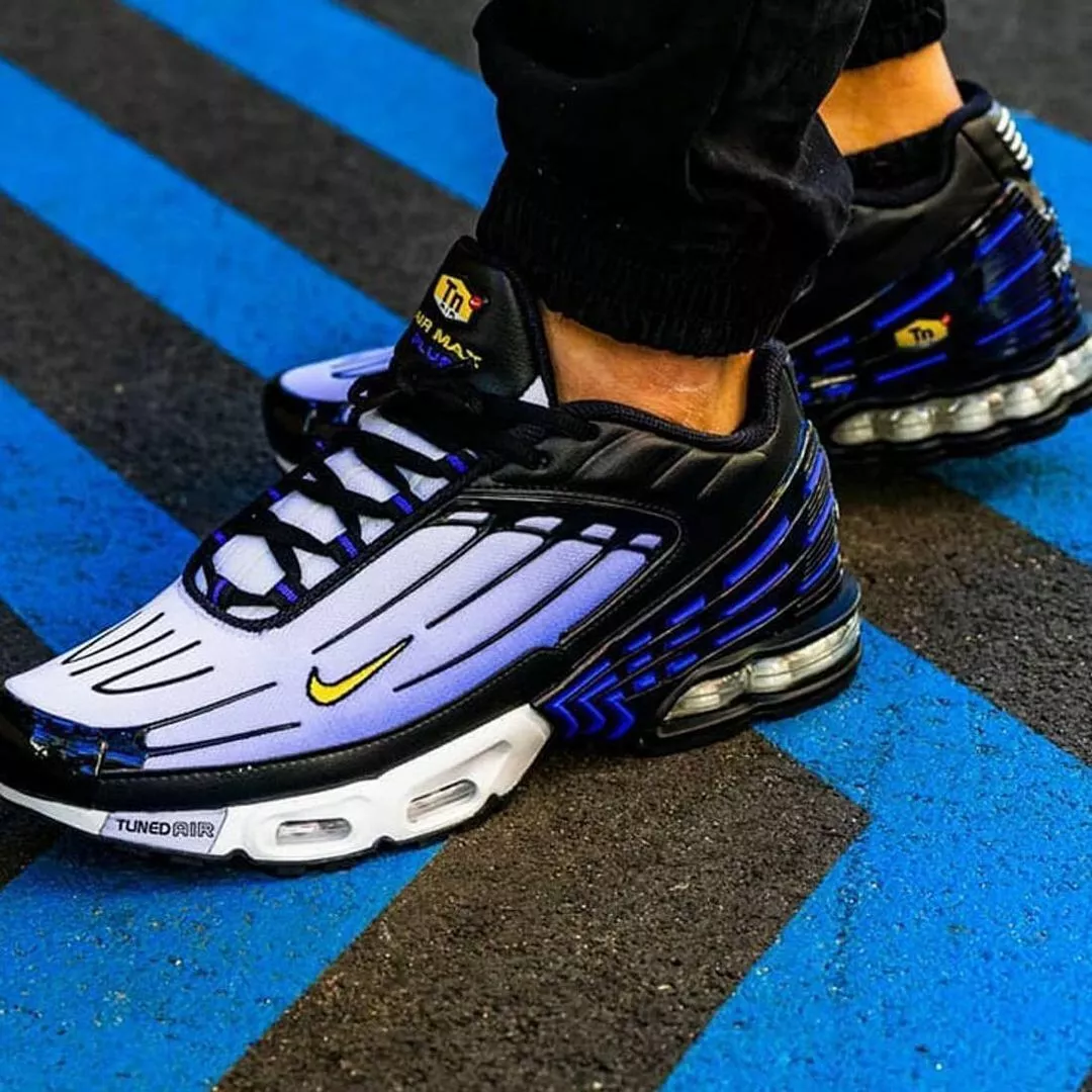 præst Certifikat Fradrage Nike Air Max Plus 3 Black Chamois Hyper Blue White CJ9684-001 US 14 US | eBay præst Certifikat Fradrage Nike Air Max Plus 3 Black Chamois Hyper Blue White CJ9684-001 US 14 US | eBay