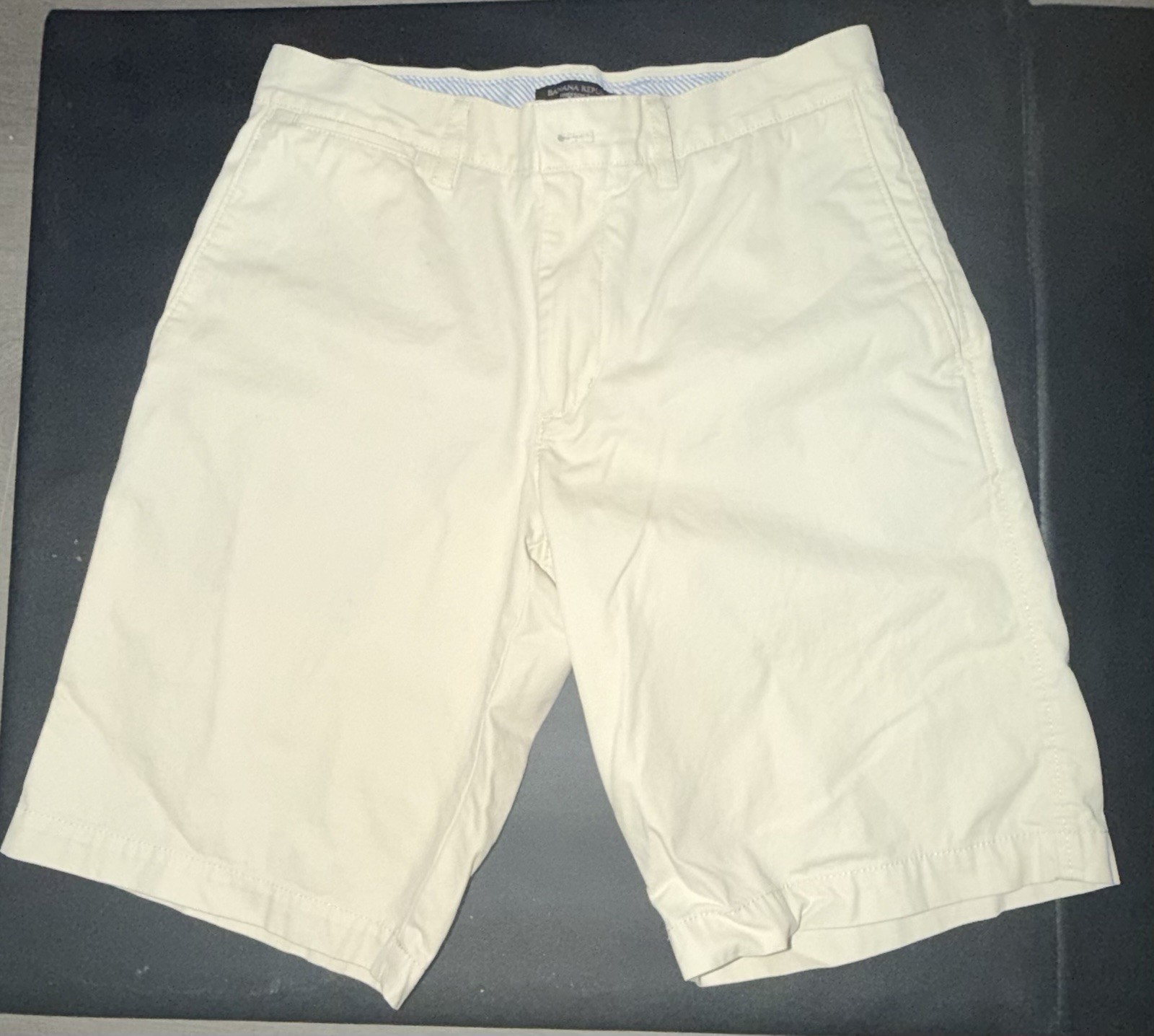 Men’s Banana Republic Emerson Shorts- Sz-30 - 9 In Inseam