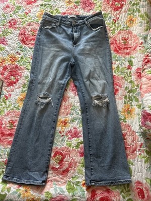 Risen Jeans 15/32 Lightly distressed Holes In Knees Only RDP5686