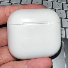Apple AirPods 4 Wireless Bluetooth In-Ear Earbuds, Built-In Mic, White A3050