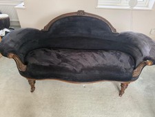 Antique Blue Velvet Victorian 2-Seater Sofa  walnut Carved Wood Frame. 