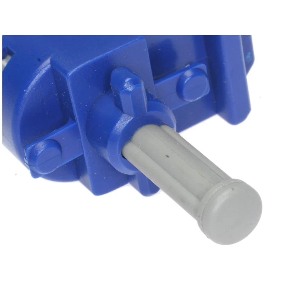 Interruptor de seguridad de arranque de embrague Standard Motor Products NS-508 para 04-14 Mazda 2 3 Foto 2 de 4