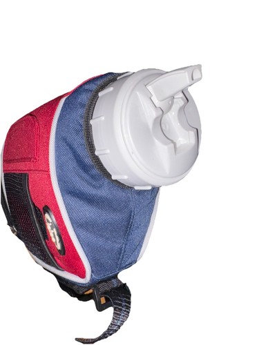 Igloo 32 Oz Canteen W/Shoulder Strap- Hiking, Picnic, Travel - Never Used - Picture 2 of 3