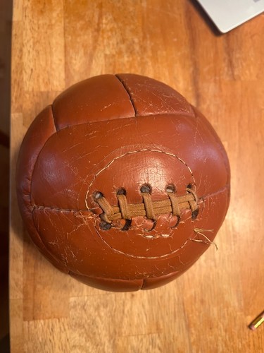 vintage 4 lb medicine ball leather