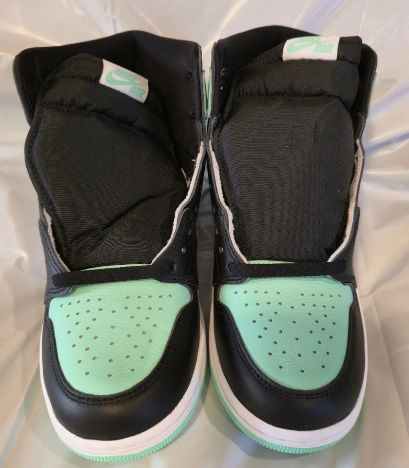 Nike Air Jordan 1 Retro Alto OG Blanco-Negro-Verde Brillo Talla 10 Para hombres [DZ5485-130] Foto 2 de 4
