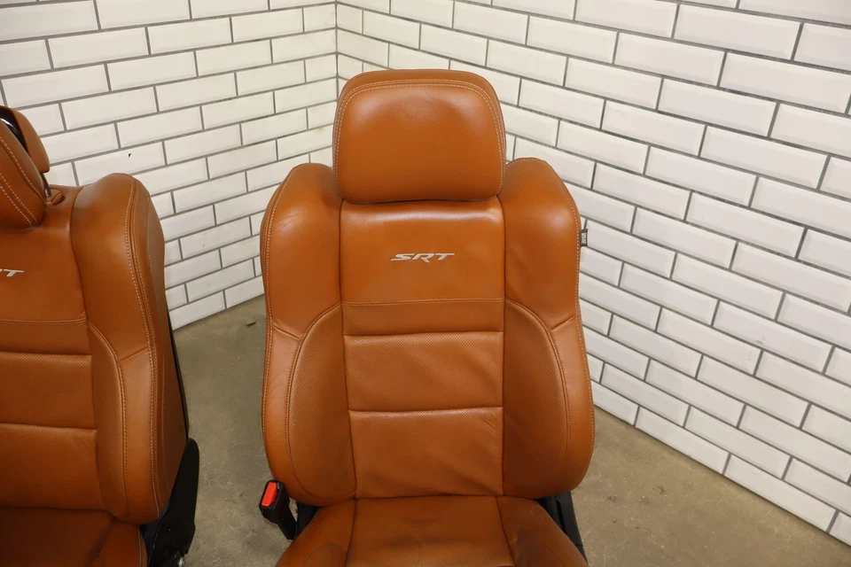 14-22 Jeep Grand Cherokee SRT8 Sepia Leather Seats Front/Rear (See Photos) Foto 4 de 4