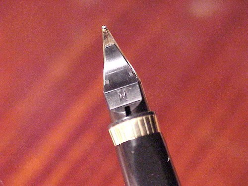 * PARKER PREMIER FOUNTAIN PEN ALL 22K GP, ATHENS PATTERN, 1988 - Picture 9 of 9