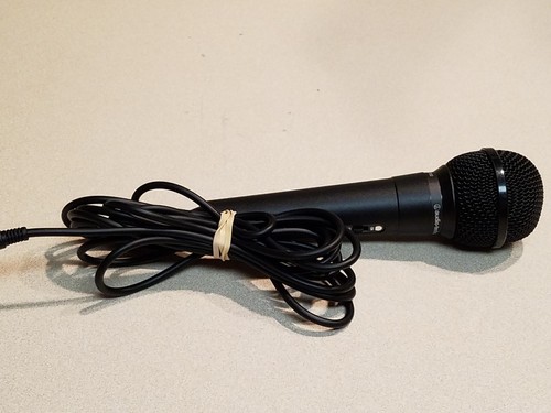 Audio Technica ATR1100 Dynamic Vocal Instrument Undirectional Microphone - Picture 6 of 8