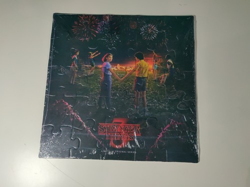 Stranger Things Season 3 Vinyl Soundtrack Red White Blue 7 in