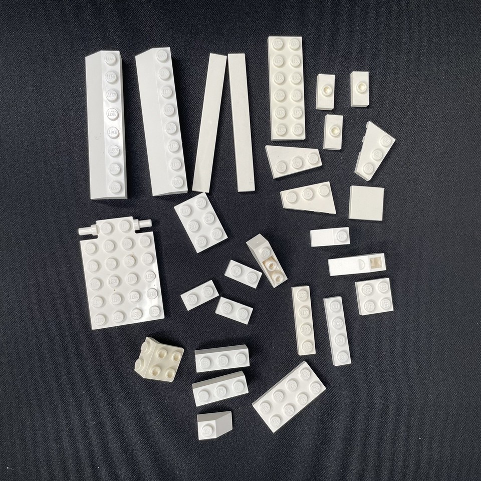 Lego Assorted Mixed Building Toys Bricks Pieces And Parts 275 Pieces