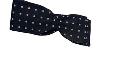 Baubridge & Kay silk self tied bow tie