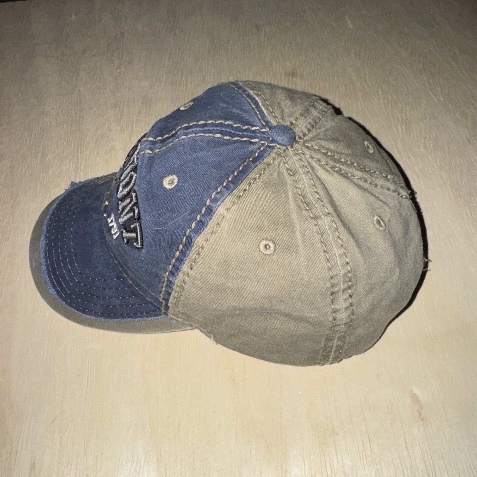 Picture 2 of 4
