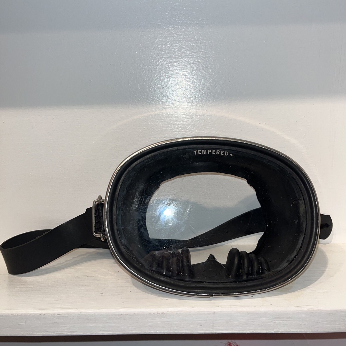 Vintage Tempered Glass Scuba Diving Goggles Mask Black Rubber