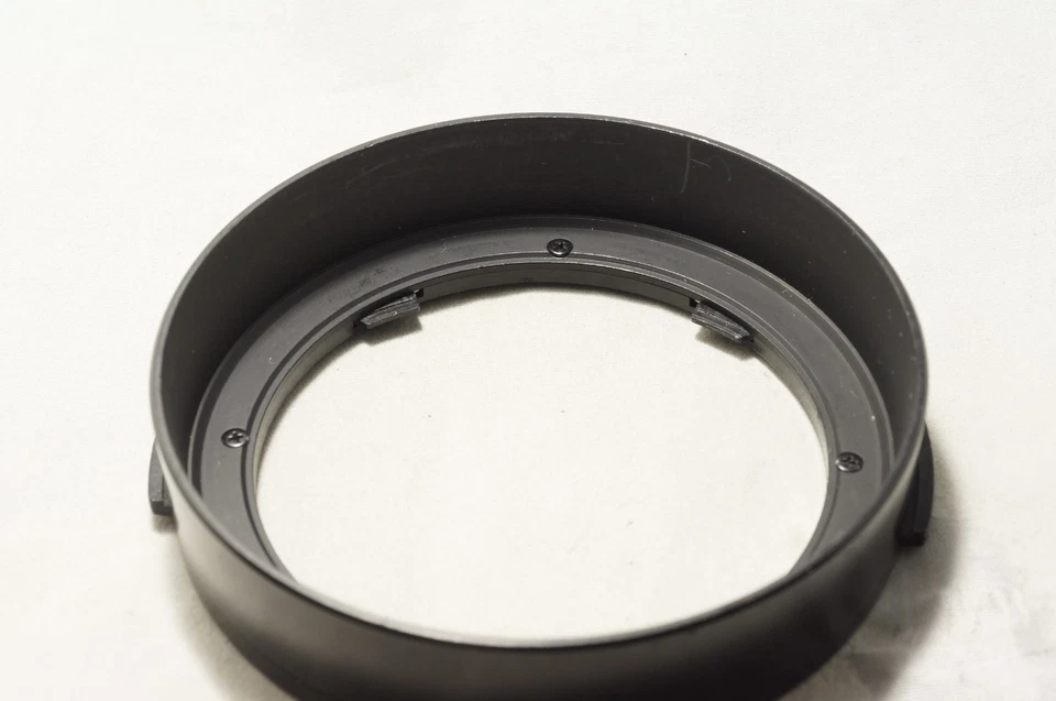 Пластиковый капюшон Tokina SH-621 62 мм [Tk-9] - Изображение 4 из 4