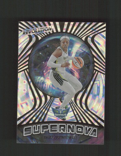 2022 Panini Revolution WNBA Arike Ogunbowale #1 card