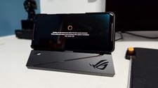 ASUS ROG Phone II (ZS660KL) & Official Desktop Dock Bundle