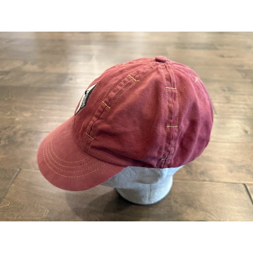 Винтажная мужская кепка 80-х 90-х Quicksilver с красным козырьком один размер растянутая кепка США - Изображение 3 из 4