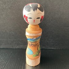 Kokeshi white birch tree Kusatsu Sheyama traditional crafts folk crafts wooden