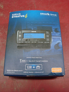 Sirius SDSV6V1 Satellite Radio Receiver Open Box Everything still in plastic