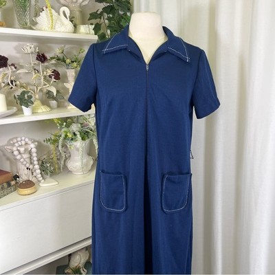 Vintage 70s Three R s Contrast Stitching Blue and White Dagger Collar Dress