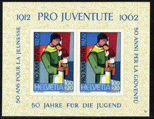 Switzerland Stamp B323  - Mother and child