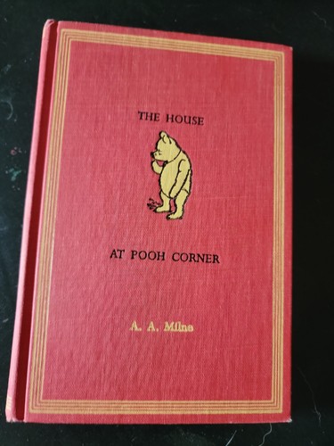 VTG Winnie The Pooh Book By A.A Milne Classic Story Book 1961 Very Good Conditio