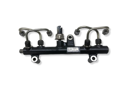 Peugeot 508 RXH 2012 Kraftstoffverteiler Einspritzleiste Verteilerrohr DRA89393