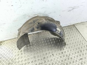 BMW 5 E60 Innenkotflügel hinten rechts 7370110 7033752 2.00 Diesel 33128036